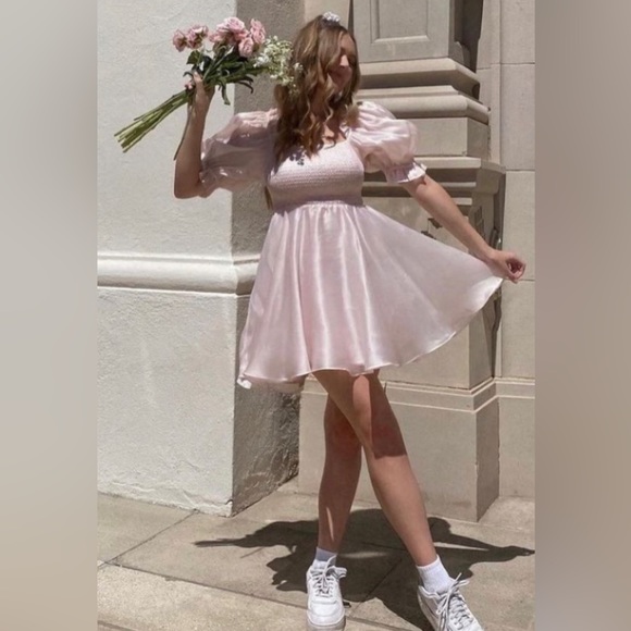 Selkie mini Maria dress in shimmer Peach Fuzz S NWT - Picture 2 of 12